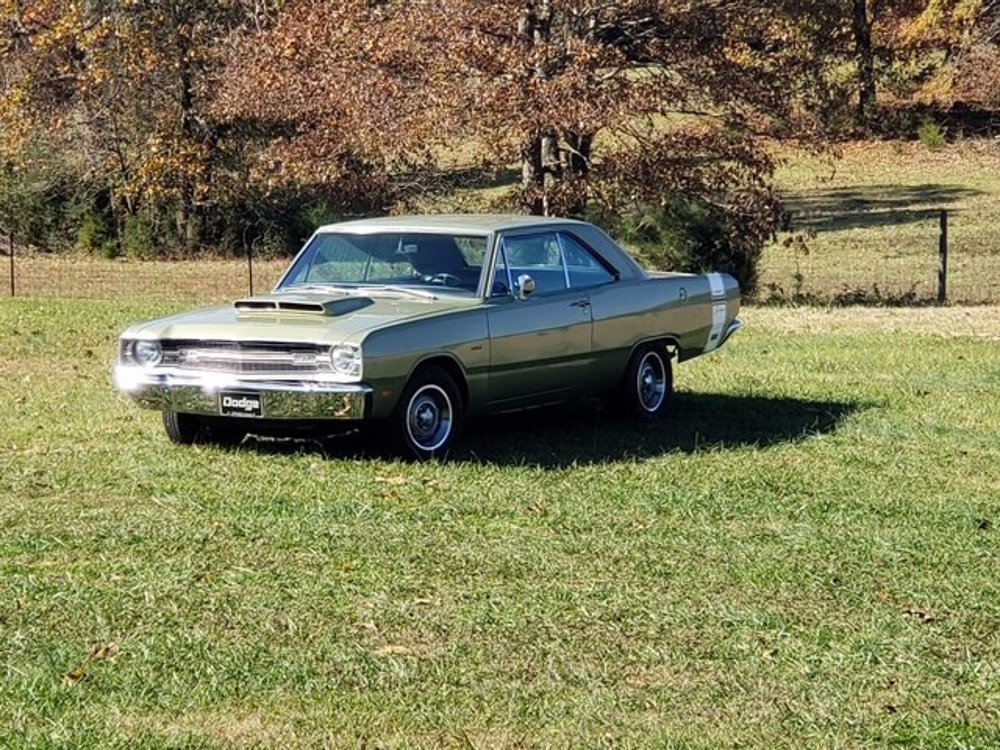 Mary's 1969 Dodge Dart